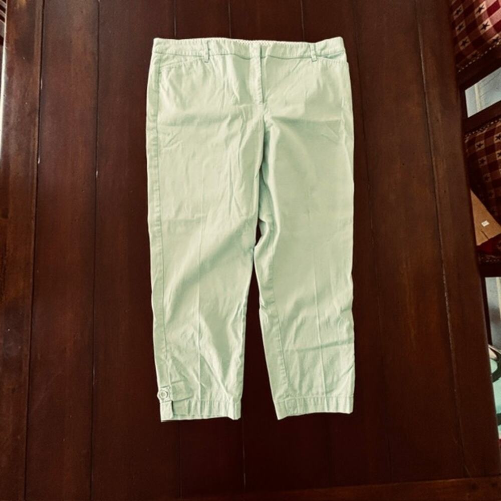 Talbots Women’s Size 16 Perfect Crop Pants Sage Green Cotton Stretch